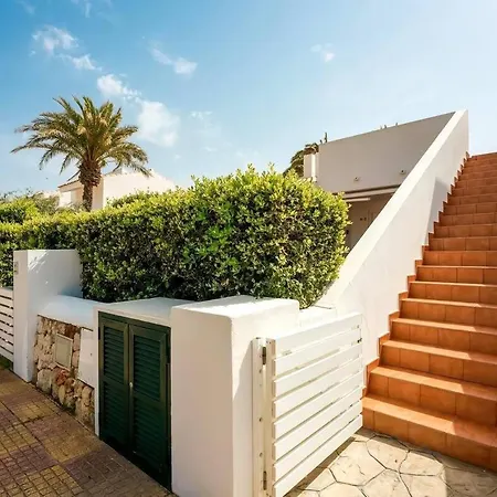 Cozy - 100m Away Apartment *