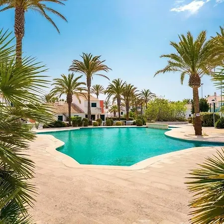 Apartment Cozy - 100m Away Sa Caleta